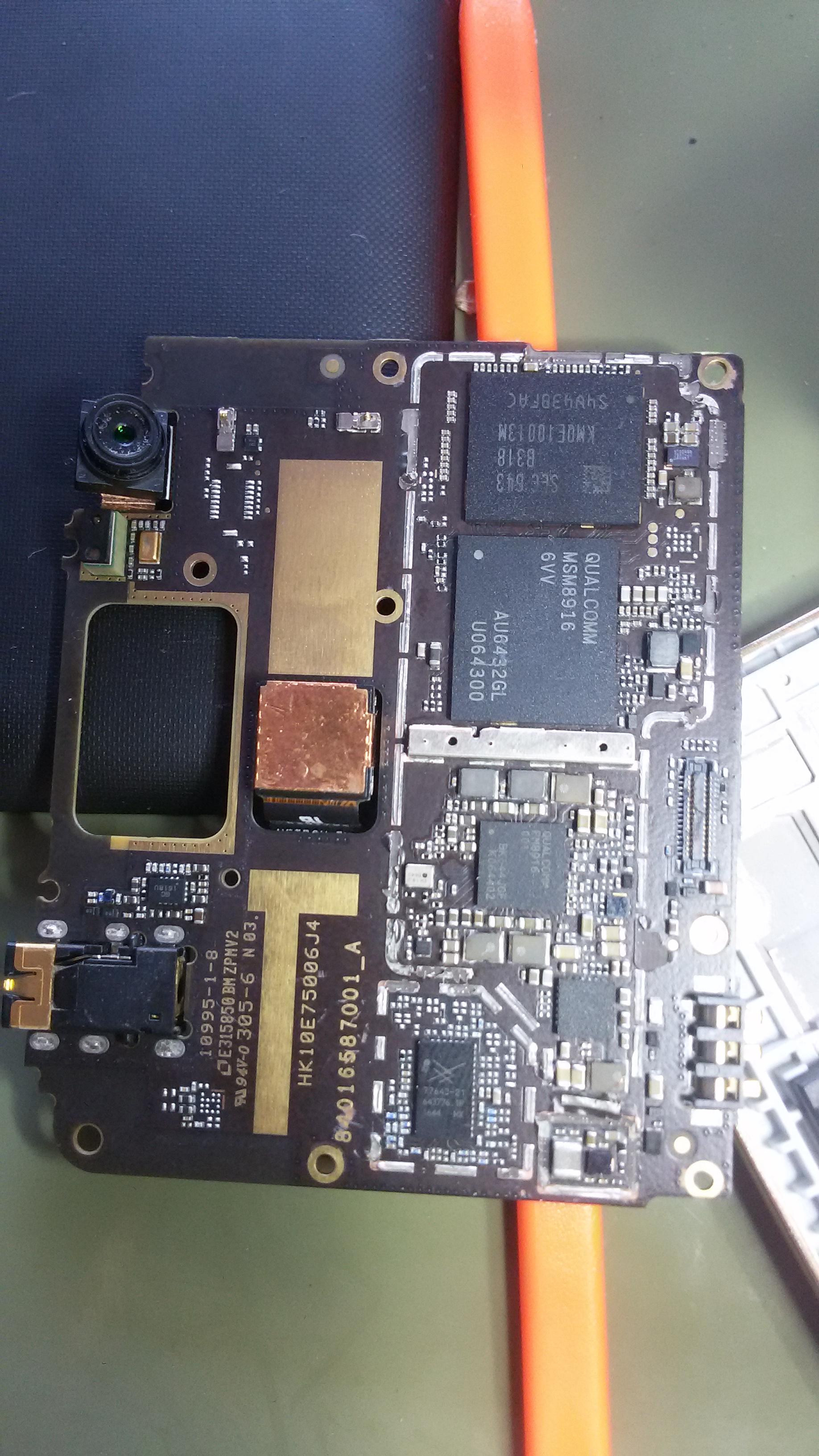 Jumper na antena Moto G4 Play (XT1603) - REPAROS NO HARDWARE - Clan GSM
